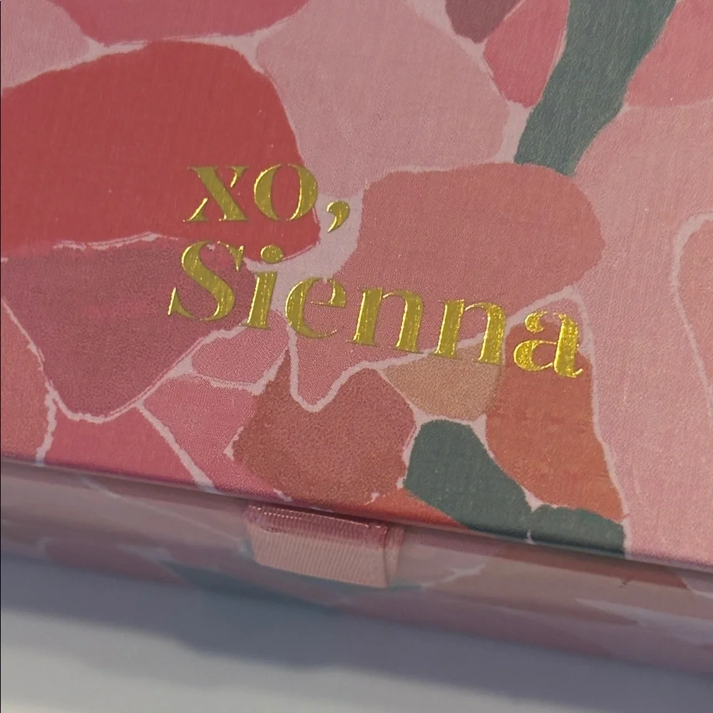 XO, Sienna Stationery Set
